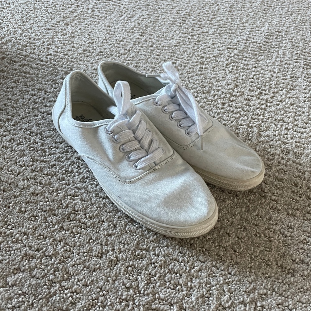 Wild fable white shoes